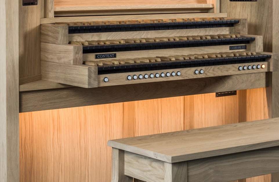 Mueble de roble macizo — órgano Cambiare