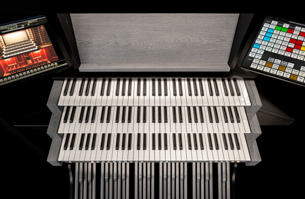 325 — RAL 9005 perspectiva