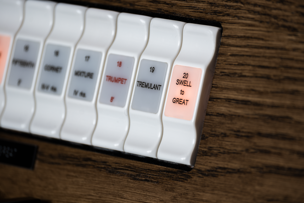 Chapel 227R — acabado