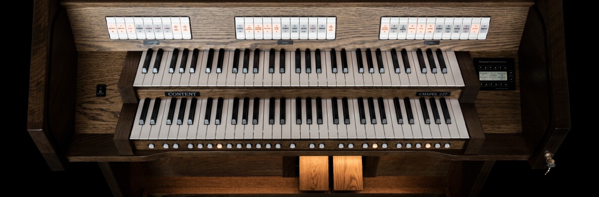 Chapel 227R — detalle consola