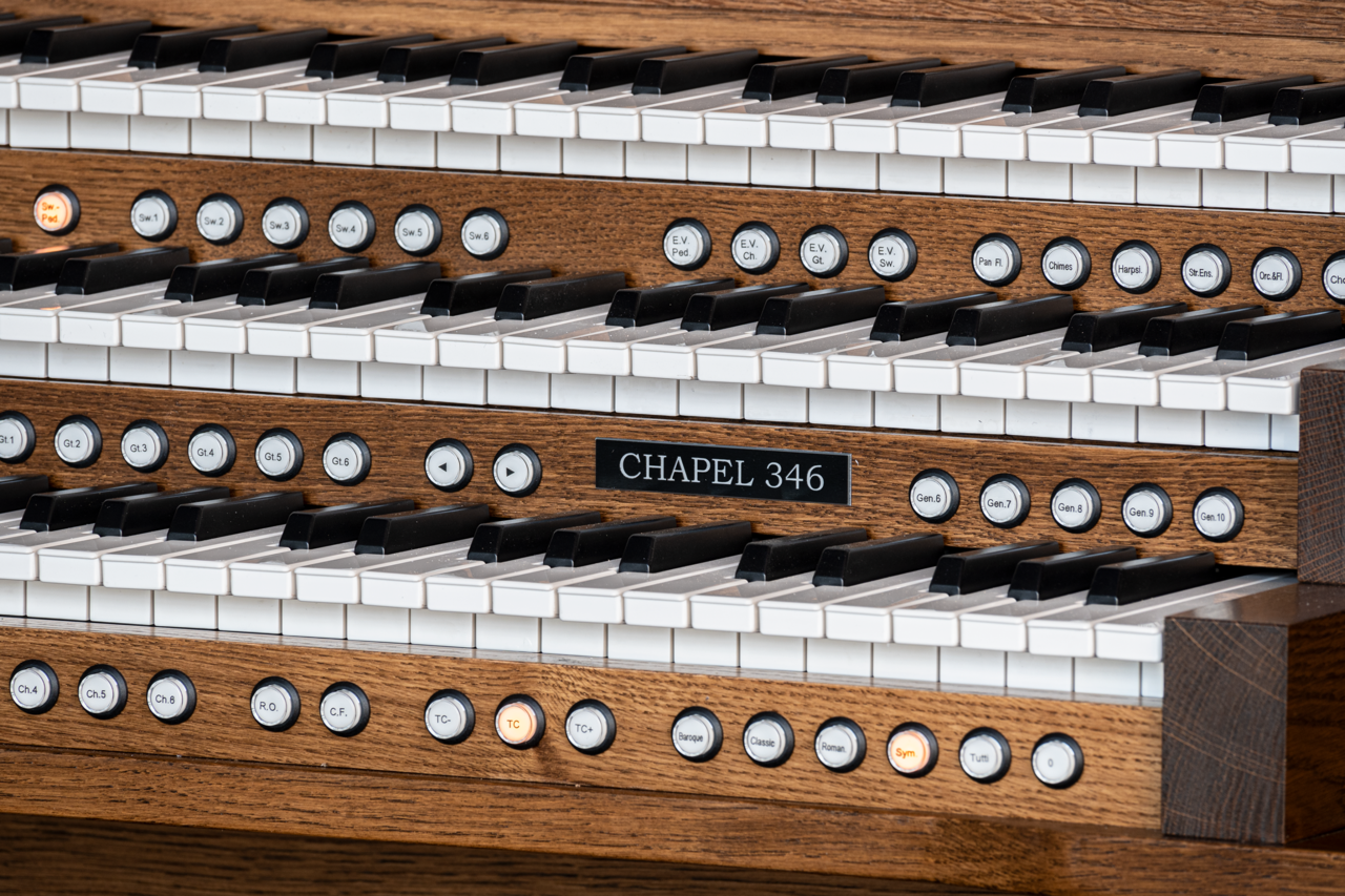 Chapel 346R — vista frontal