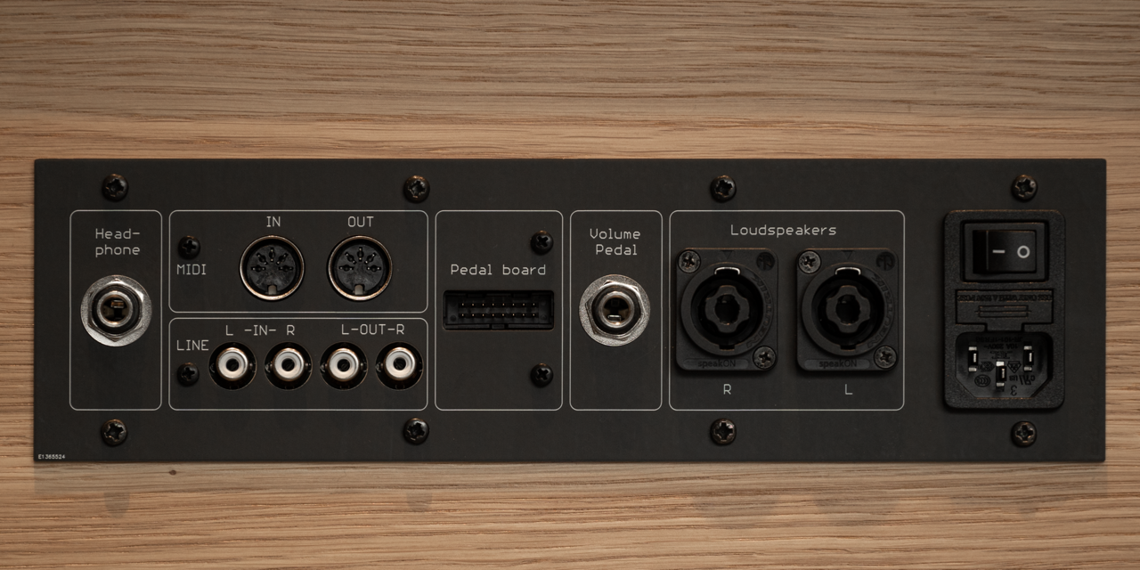 Compact 224 — completo