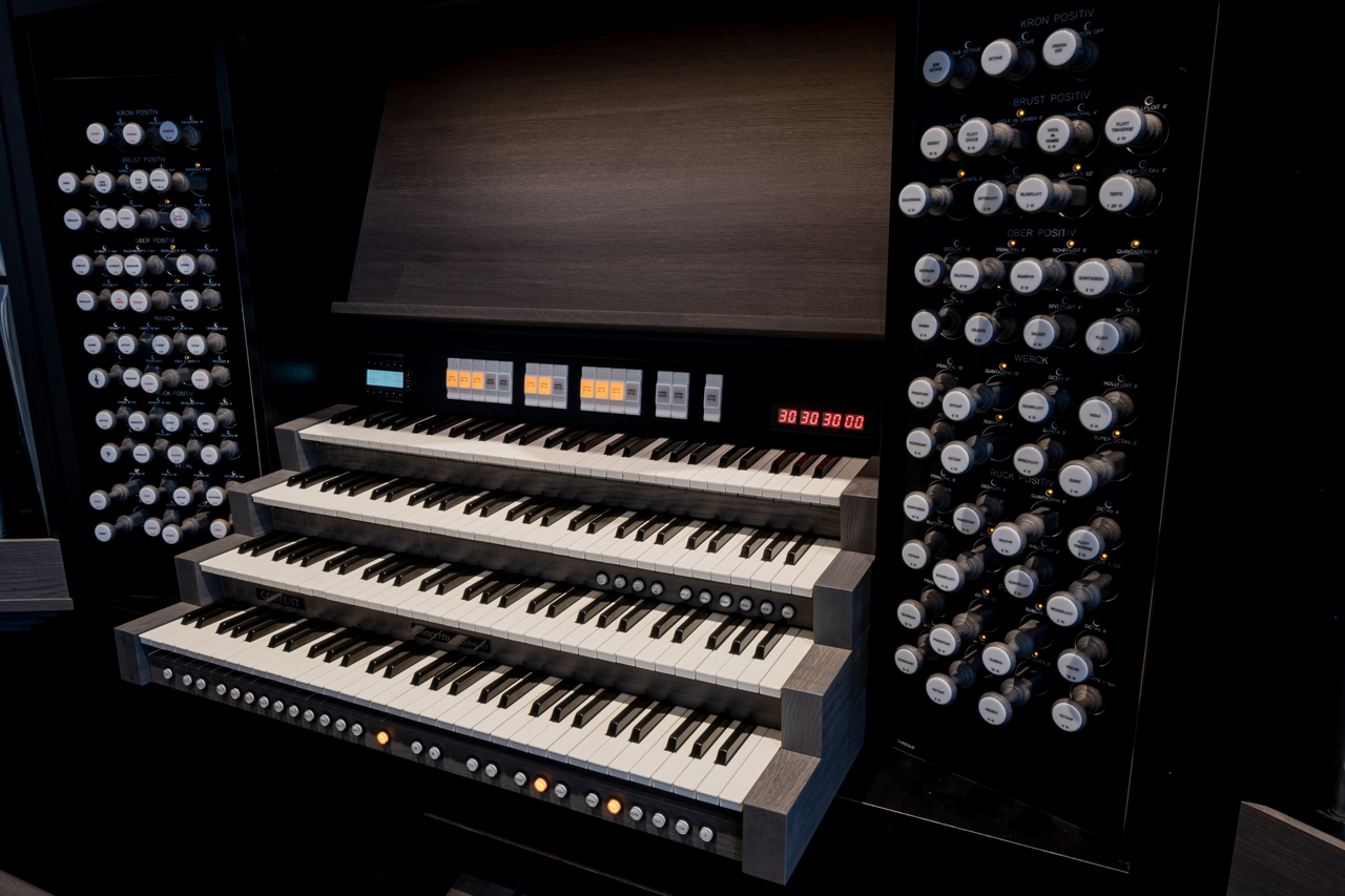 Concerto Jubileo 40 — detalle lateral