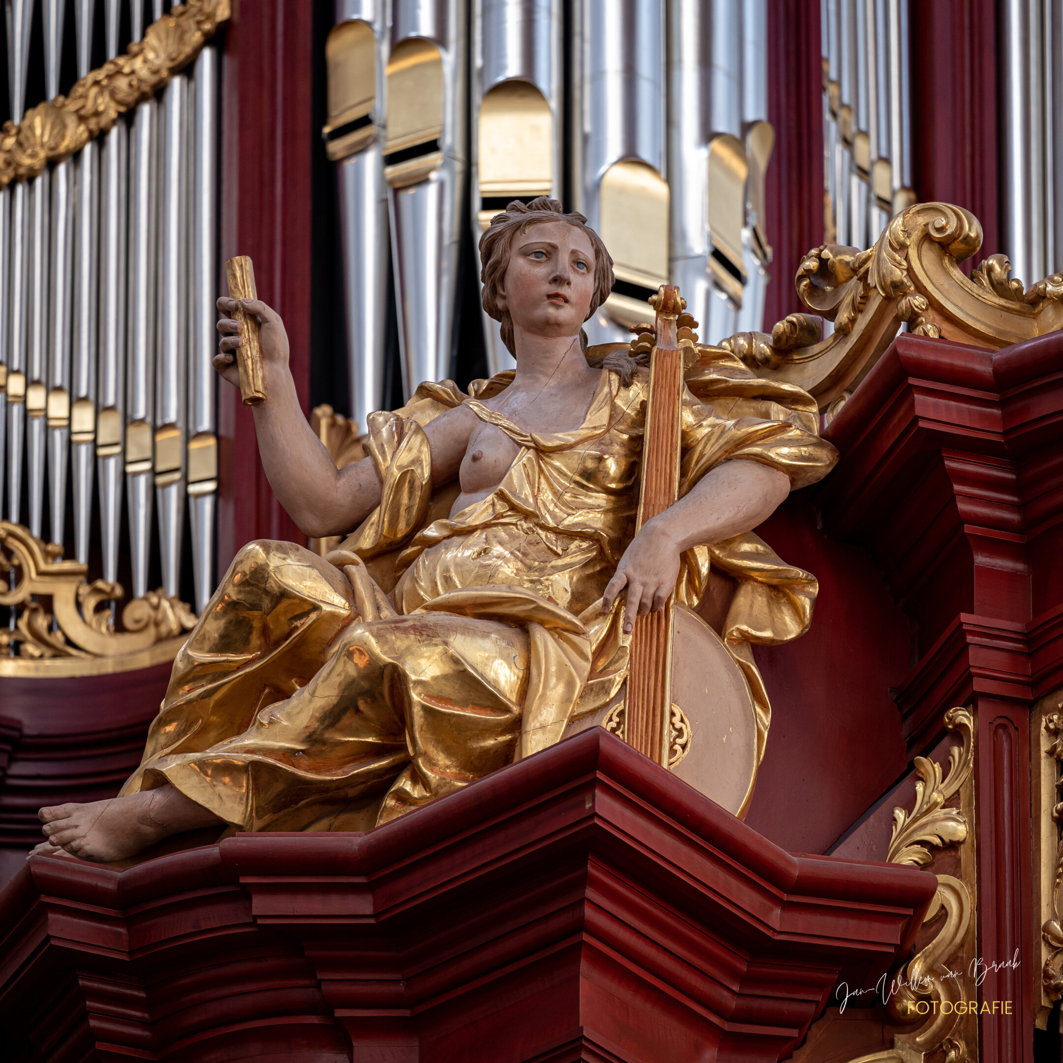 St. Bavo — nave central