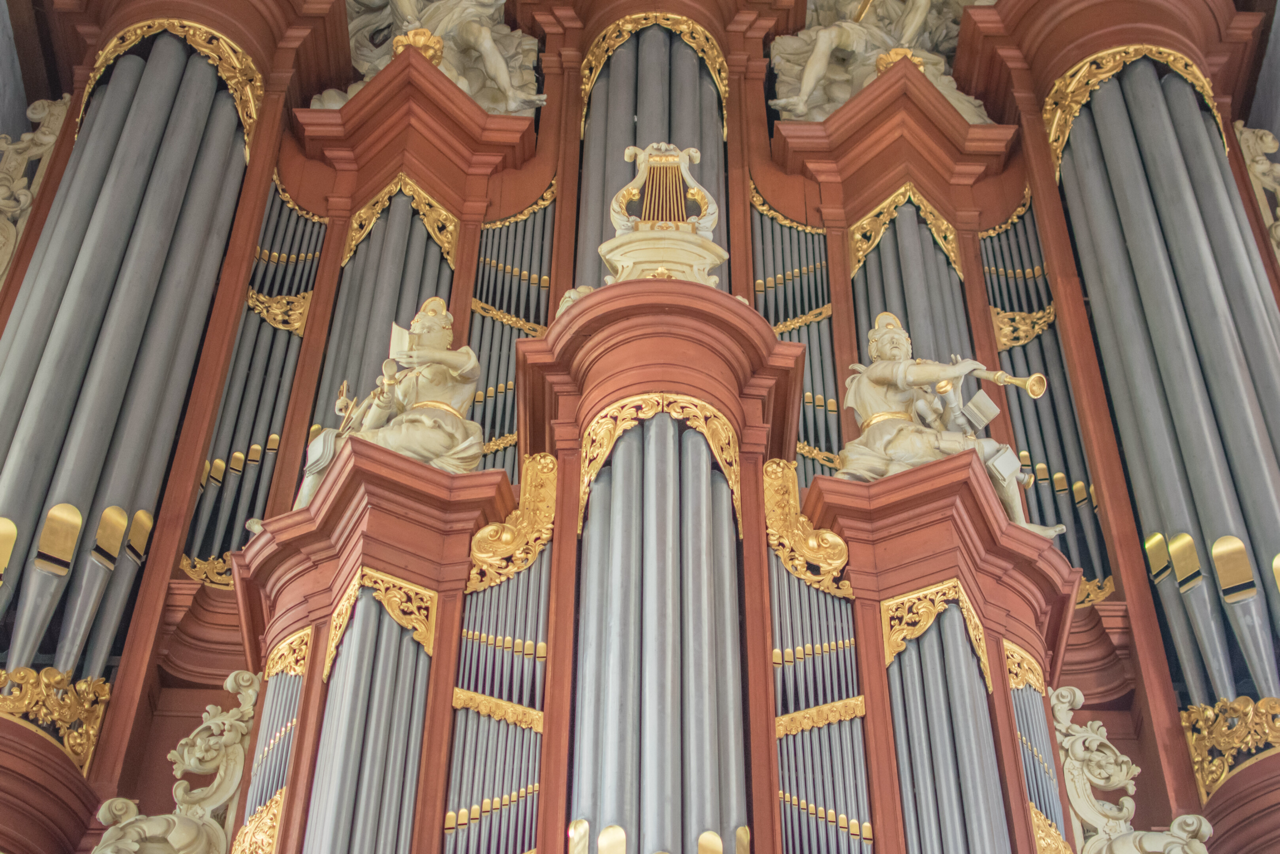 Fachada del órgano